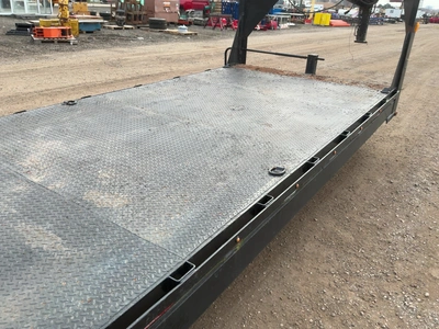 Used 2006 KAUFMAN 36' TANDEM AXLE GOOSENECK Gooseneck Cargo Trailers Michigan US | Miedema Asset Management Group #1769393