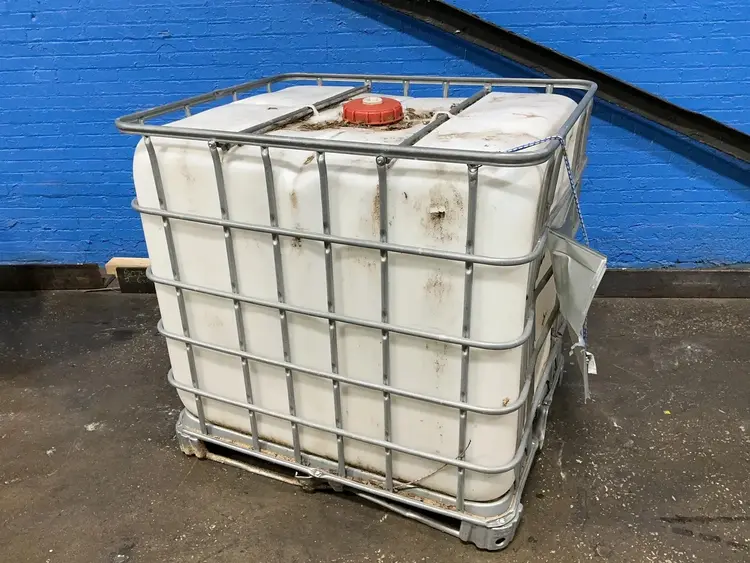 Used _UNKNOWN_ _UNKNOWN_ IBC Tanks Ohio US | HGR 24 #1373104
