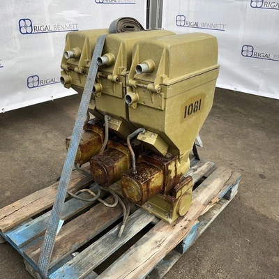Conti Master Triple Feed Feeder
