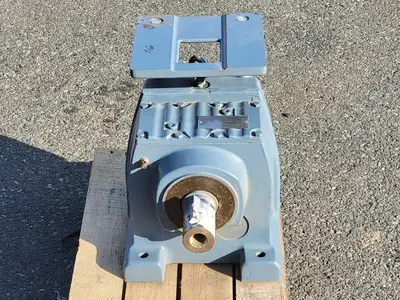 USED SEW-EURODRIVE R87 AD3/P