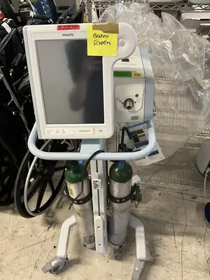 Used CareFusion VELA Respirators / Ventilators Texas US | PT Medical Technologies #1458765