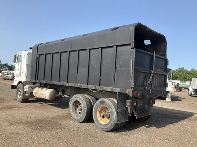 Used 2006 PETERBILT 362 Dump trucks Michigan US | Miedema Asset Management Group #1321340