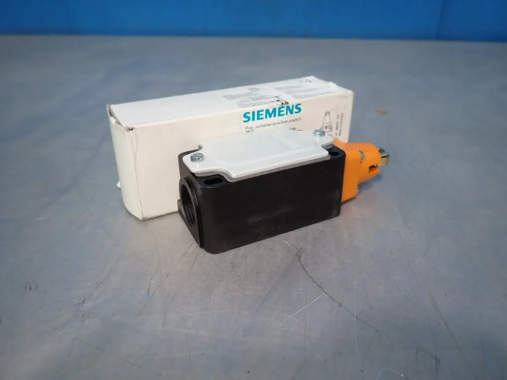 New | in-Stock SIEMENS 3SE3 1206D Relays & Switches | HGR 24 #739422