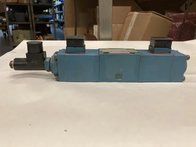 Used MANNESMANN REXROTH 4WRE6E16-11/24 Z4/V Pump & Valve Parts | Surplus Asset Holdings #1219368