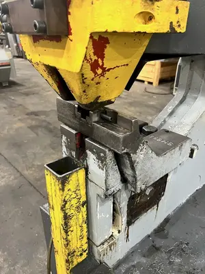 2004 MUBEA HIW 750/510 Ironworkers | Westbrook Engineering (5)