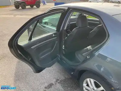 USED 2009 VOLKSWAGEN JETTA