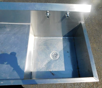 USED ELKAY SS SINK 2 X 2 X 13.5