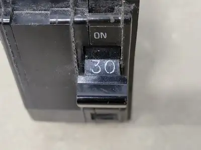 USED SQUARE D QO230
