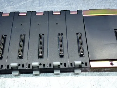 USED OMRON C200HWBC081V1