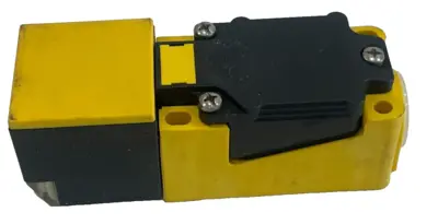 USED TURCK NI20-CP40-VP4X2/S100-S10 SENSOR NI20CP40VP4X2S100S10