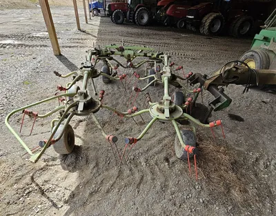 CLAAS VOLTO 750 Tedder | Penncon Management, LLC (2)