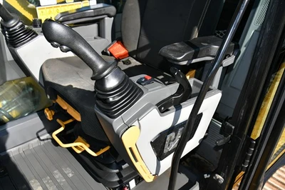 Used 2021 CATERPILLAR 326 Crawler Excavators South Carolina US | BTM Machinery #1354397