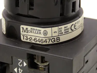 Klockner Moeller T3-2-64647GB Rotary Switch 4-Position 15kW 25A 600V Lot of 3