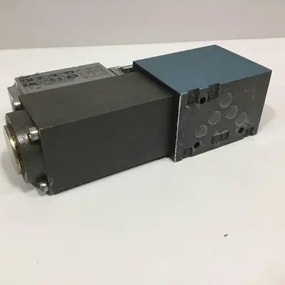 USED BOSCH 0 811 404 811
