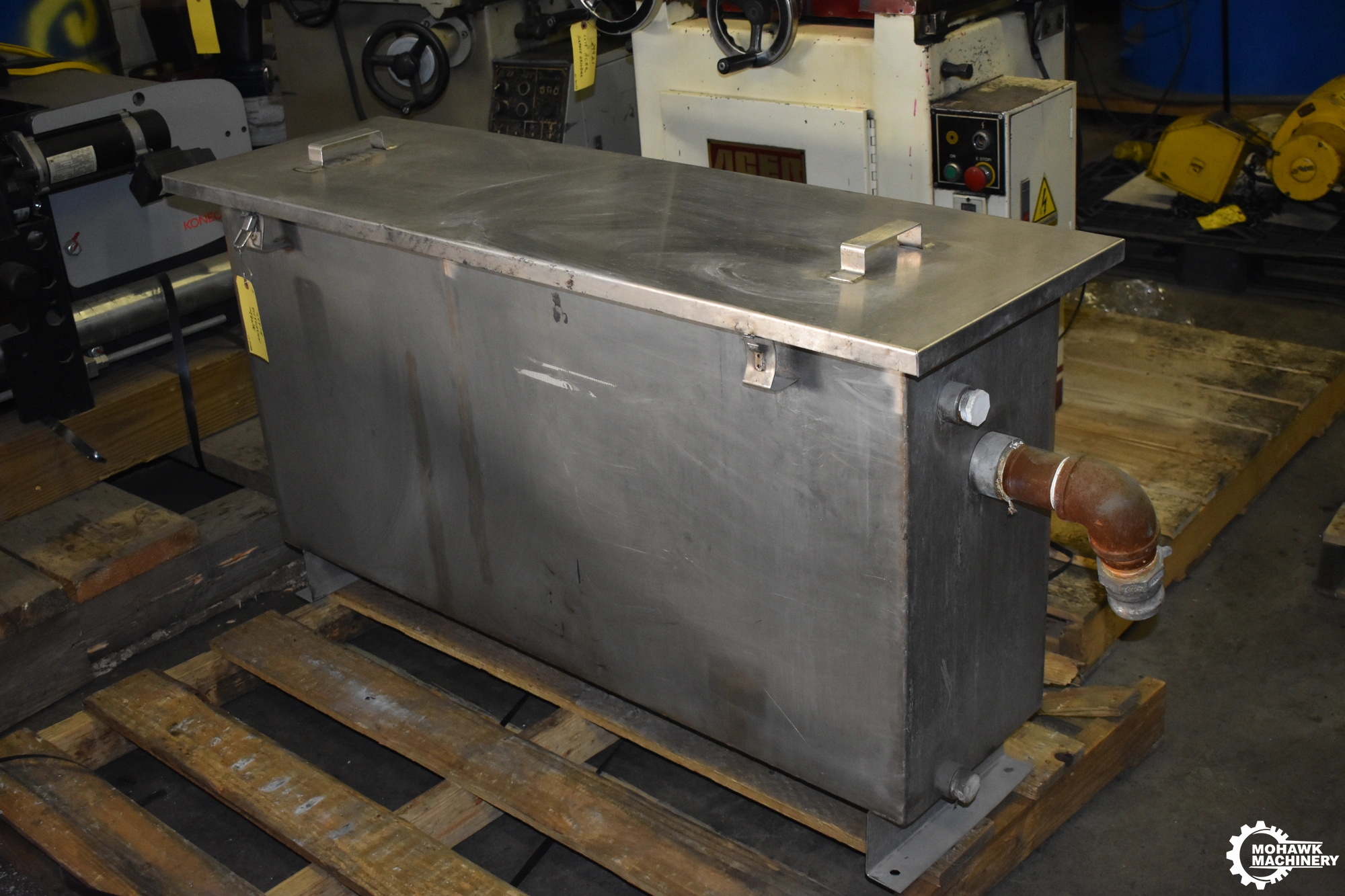 12" x 48" x 24" STAINLESS STEEL FILTRATION TANK w/HONEYCOMB BAFFLING & LID