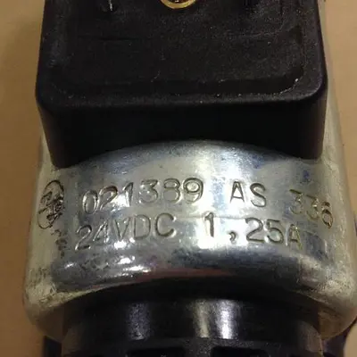 USED REXROTH 4WEH10C44/6EG24N9K4