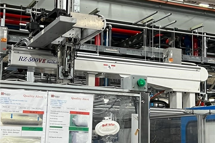 Used 2008 SAILOR RZ-500VEW-M5H Robots | Hunter Plastics #788789