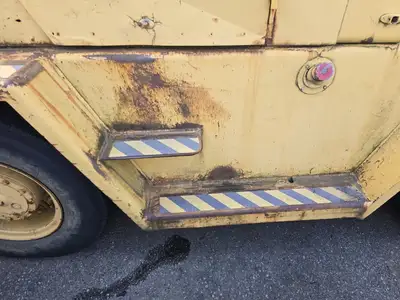 USED CATERPILLAR V200B STR