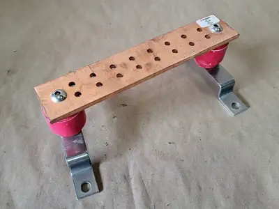 NEW BURNDY BBB14210A