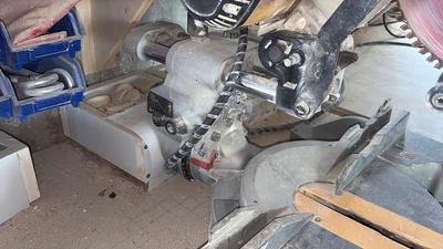 Used _UNKNOWN_ _UNKNOWN_ Double Miter Saws Georgia US | Auction Management Corporation #1548646