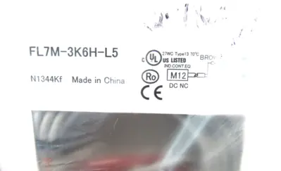 NEW AZBIL FL7M-3K6H-L5 PROXIMITY SENSOR FL7M3K6HL5