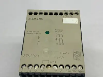 Used SIEMENS ADJUSTABLE DELAY MODULE, 3-CIRCUITS DELAYED Industrial Controls | Maverick Industrial Sales #1103047