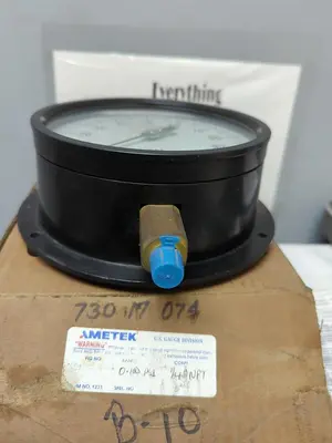 New | in-Stock AMETEK 0-100 PSI Universal Pressure Meters Ohio US | Surplus Asset Holdings #1235078