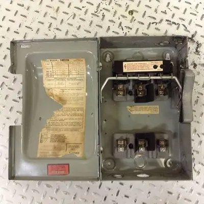 USED SIEMENS F351