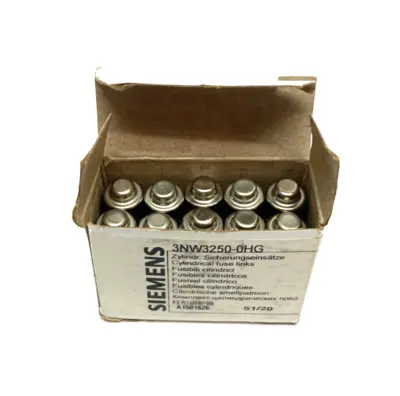 USED SIEMENS SENTRON CYLINDRICAL FUSE, SLOW-BLOW, 25A