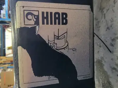 NEW HIAB 017T