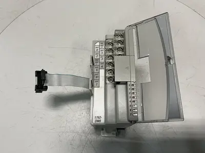 USED ALLEN BRADLEY 1762-OW8 SER A