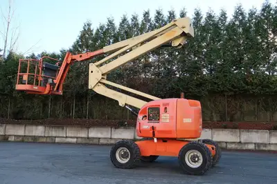 USED 2006 JLG 450AJ