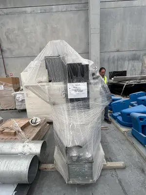 27"x 60" O.D X 11,000 Lbs Chuh Shin MLAT-700 Servo press feed line. New never used.