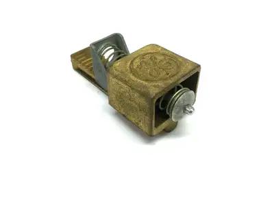USED GENERAL ELECTRIC MOTOR BRUSH HOLDER