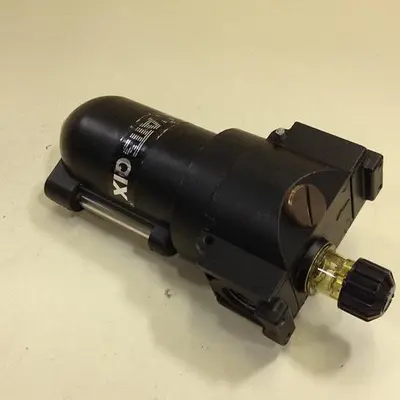 USED WATTS FLUIDAIR L20-06B