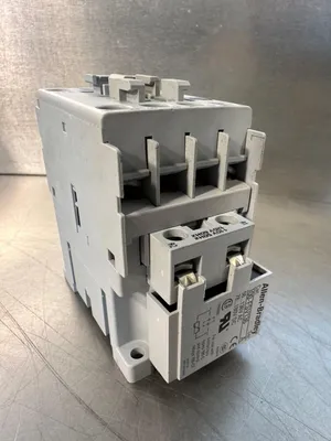USED Allen-Bradley 700-CF310*