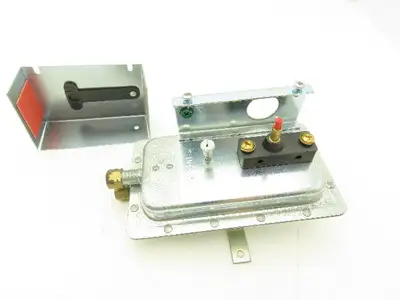 New | in-Stock CLEVELAND CONTROLS _UNKNOWN_ Valves/Fittings | Arrow Industrial #613361