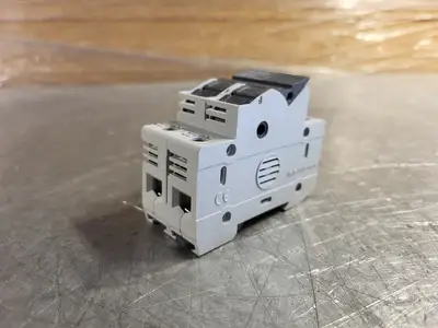USED ALLEN-BRADLEY 1492-FB2C30