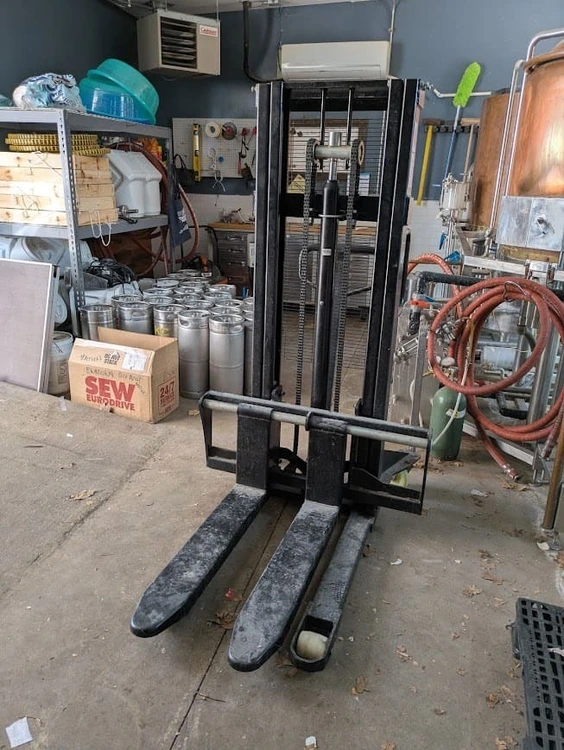 Used Manual pallet stacker (22,000 lb) 2019 model KX-CDSS2200 Pallet Stackers Illinois US | Elite Machine #1133502