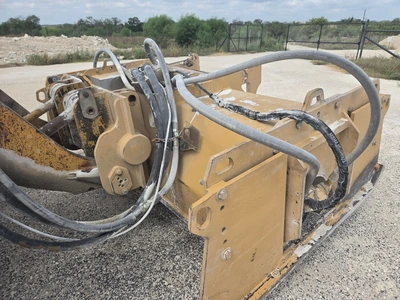 Used 2005 IRONWOLF 1040 HD Crusher Crushers Texas US | Proxy Equipment #1426130