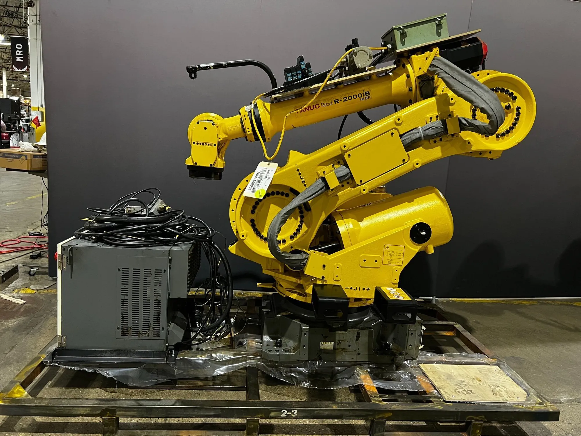 Used 2013 FANUC R2000IB/165F + R-30IB Robots Michigan US | iGAM Industrial Marketplace #1453882