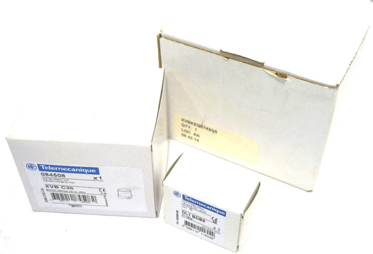 NEW TELEMECANIQUE XVBKEQ3743G5 LIGHT SET