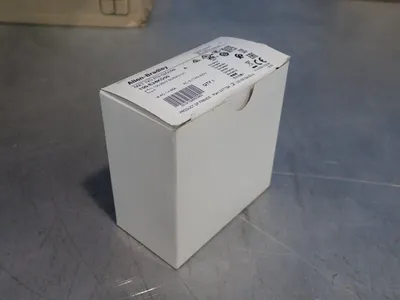 NEW ALLENBRADLEY 100E26KD00