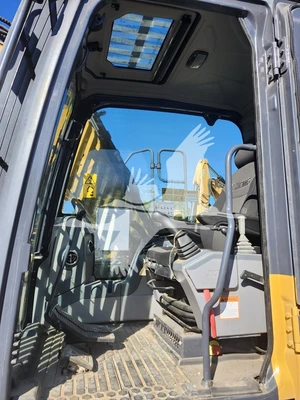 USED 2019 XCMG XE150U