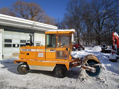 Used 2006 ROSCO 4820 Street Sweeper New York US | Abele Tractor #1343028