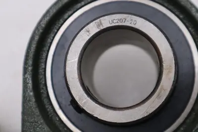 LOT OF 3 - NEW P207 Green UC207 PILLOW BLOCK Bearing STOCK H1314