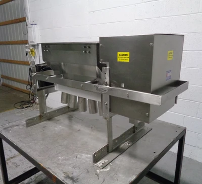 Used CHRISTY MACHINE SIV-O-DUSTER 24″ DE-S Depositors California US | BakeryEquipment.com #1554809