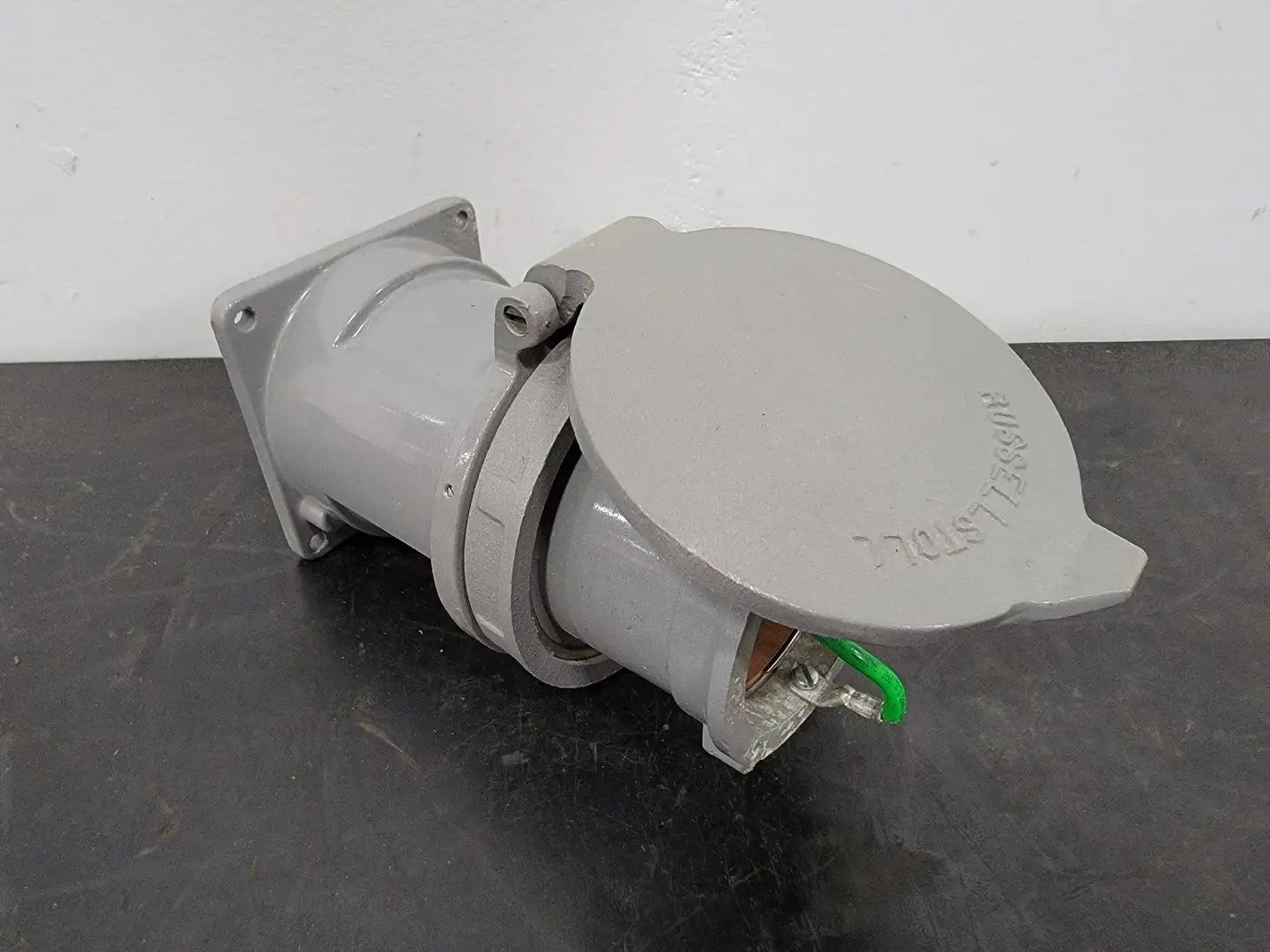 NEW THOMAS BETTS DF1414FP000