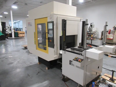 Used FANUC ROBODRILL ALPHA T21IEL Drilling & Tapping Centers Minnesota US | Machinesused.com #1445800
