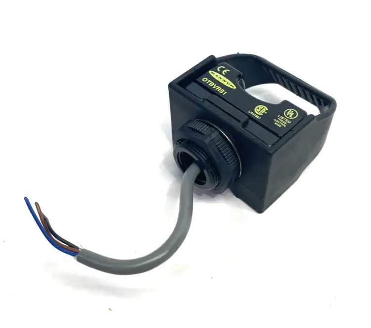 Used Banner Engineering Momentary Action Optical Touch Button OTB Ser. 33080 Photoelectric Sensors Michigan US | Maverick Industrial Sales #1393489
